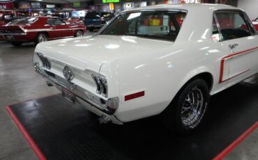 Ford-Mustang-1968-White-Red-48