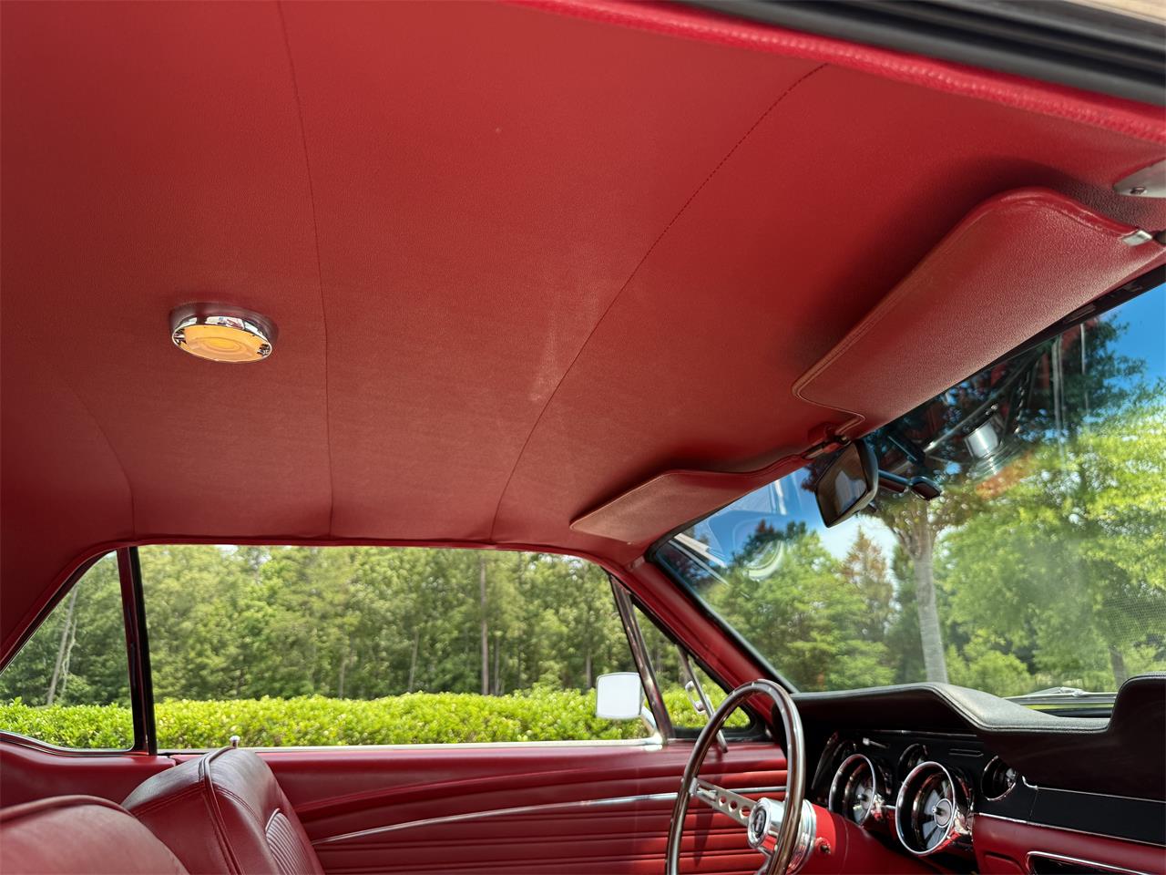 Ford-Mustang-1968-White-Red-7