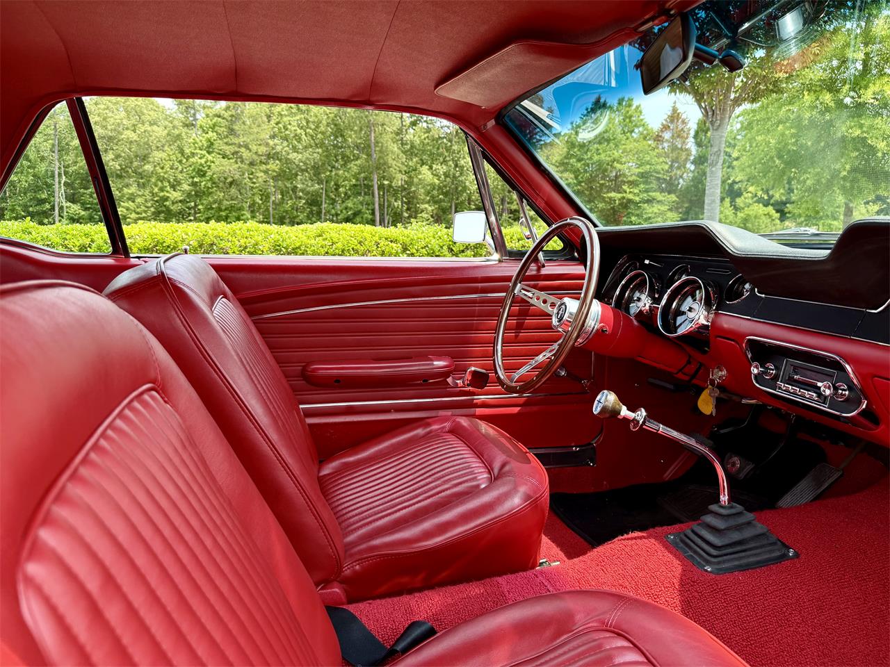 Ford-Mustang-1968-White-Red-8