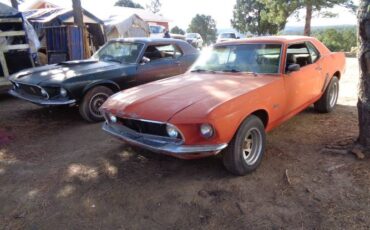 Ford-Mustang-1969-1
