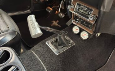 Ford-Mustang-1969-Acapulco-Blue-Black-48