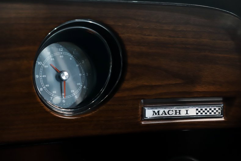 Ford-Mustang-1969-Acapulco-Blue-Black-Deluxe-3