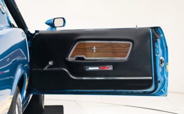 Ford-Mustang-1969-Acapulco-Blue-Black-Deluxe-35