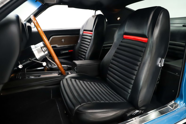 Ford-Mustang-1969-Acapulco-Blue-Black-Deluxe-48