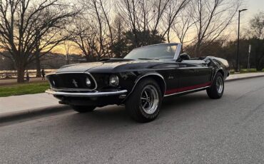 Ford-Mustang-1969-Black-Black-2