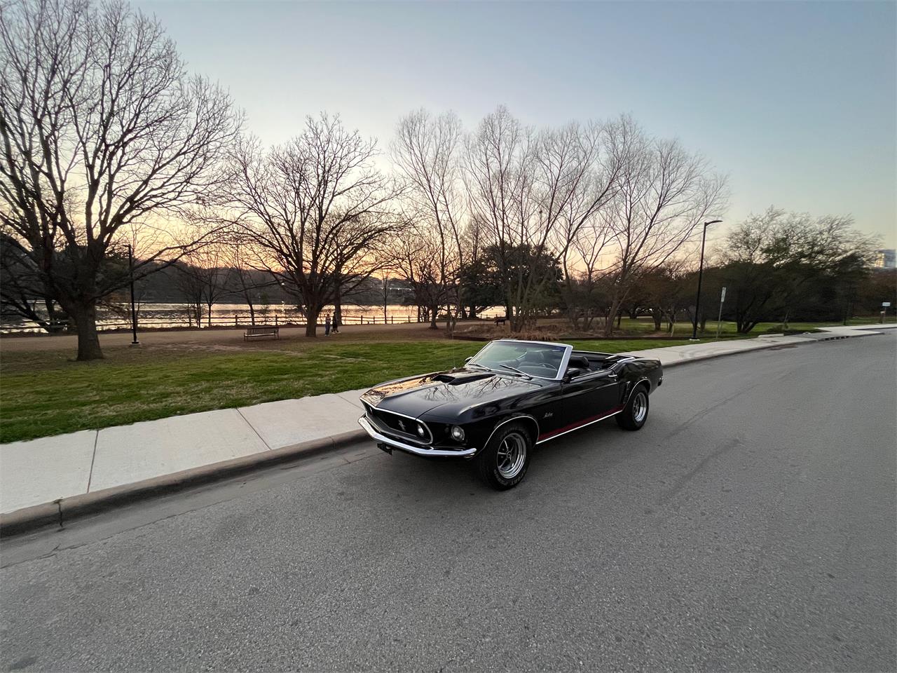 Ford-Mustang-1969-Black-Black-21