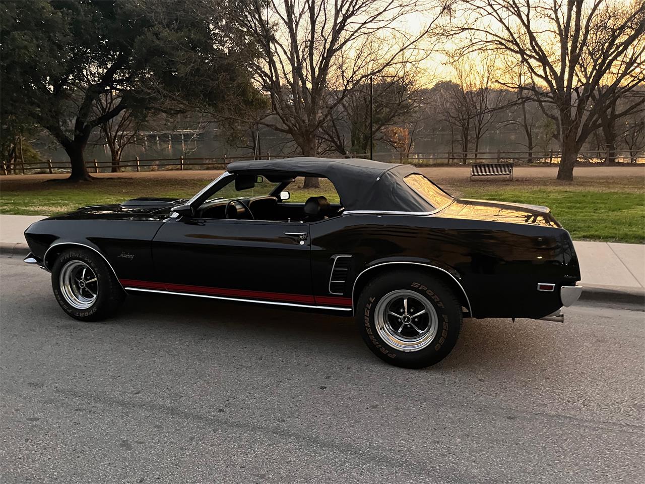 Ford-Mustang-1969-Black-Black-23