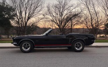 Ford-Mustang-1969-Black-Black