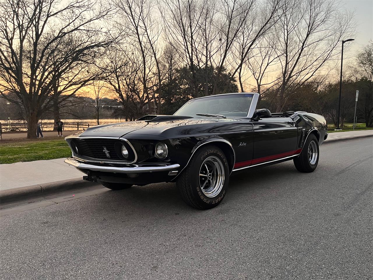 Ford-Mustang-1969-Black-Black-58