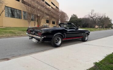 Ford-Mustang-1969-Black-Black-63