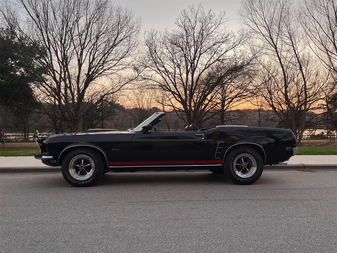 Ford-Mustang-1969-Black-Black
