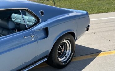 Ford-Mustang-1969-Coupe-2