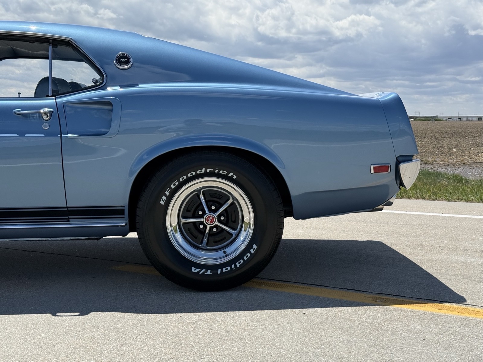 Ford-Mustang-1969-Coupe-4