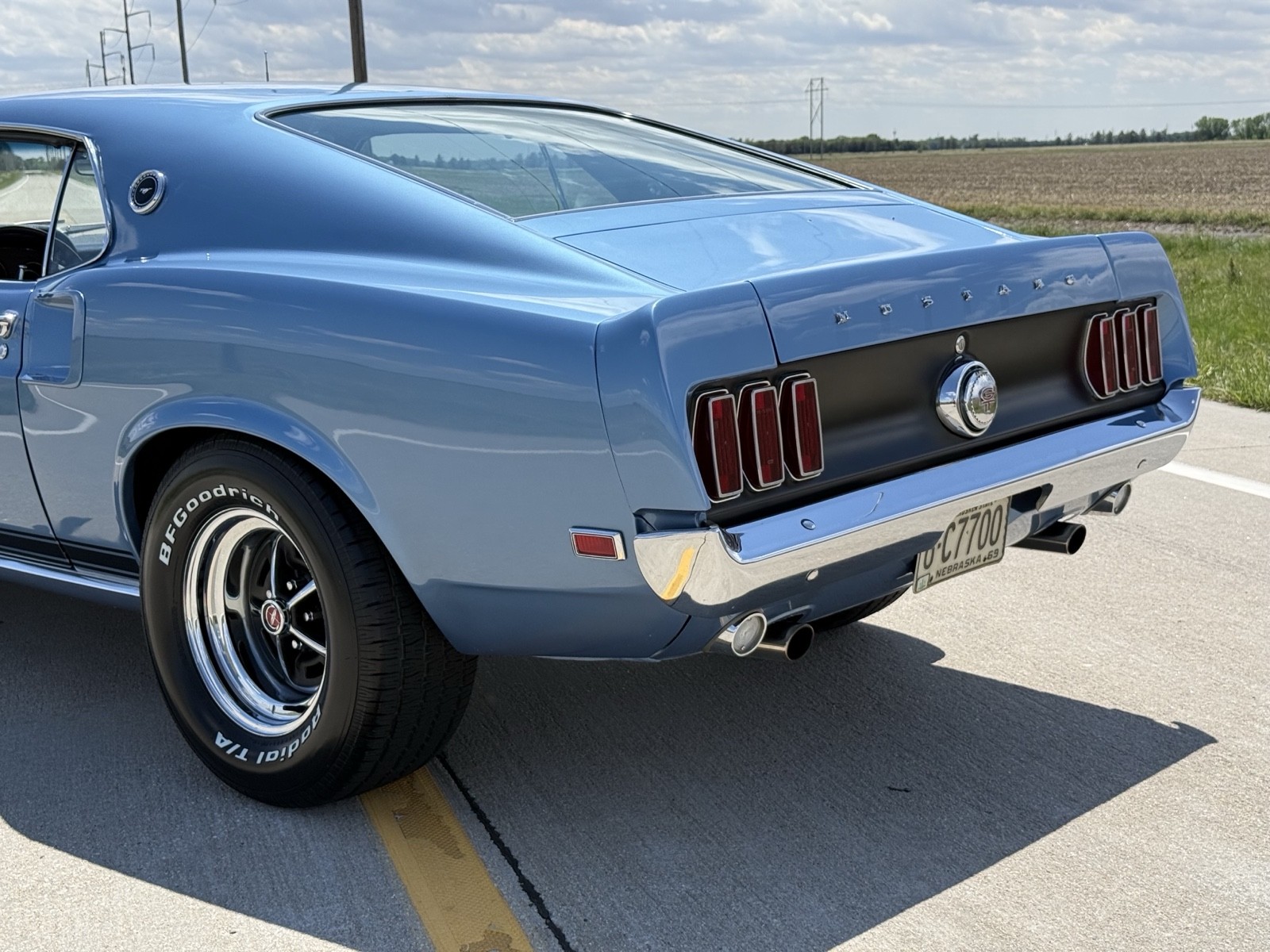 Ford-Mustang-1969-Coupe-8