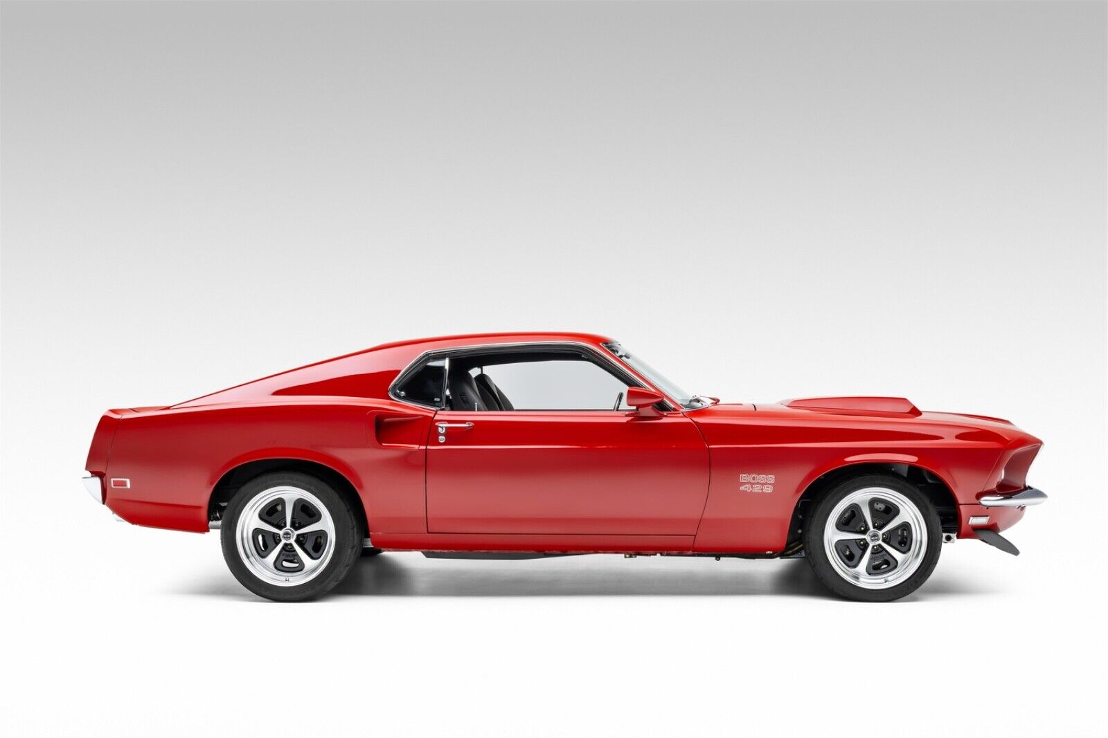 Ford-Mustang-1969-Fastback-1