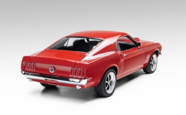 Ford-Mustang-1969-Fastback-2