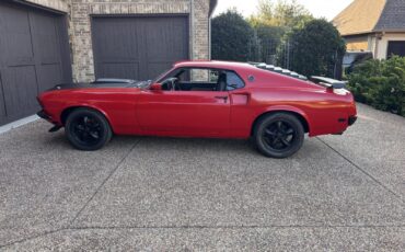 Ford-Mustang-1969-Fastback-4