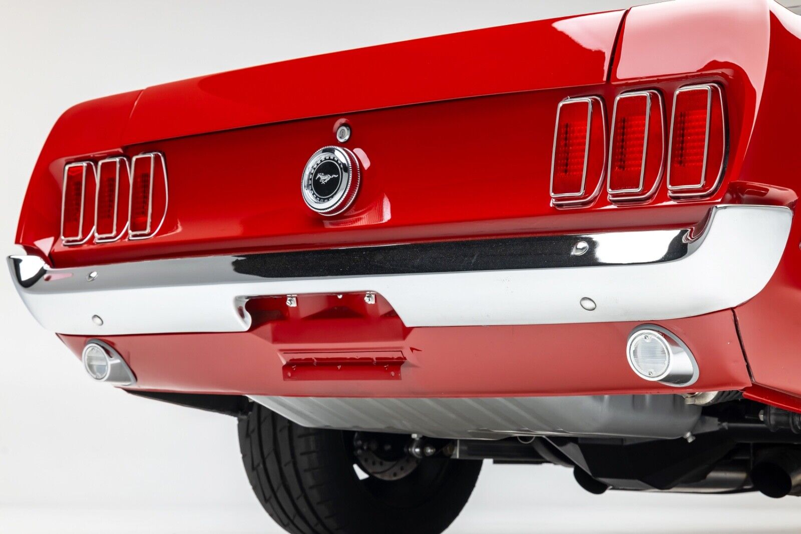 Ford-Mustang-1969-Fastback-5