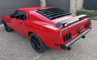 Ford-Mustang-1969-Fastback-5