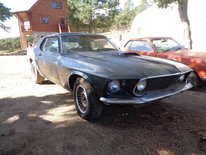 Ford-Mustang-1969-Green