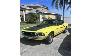Ford-Mustang-1969-Yellow-Black