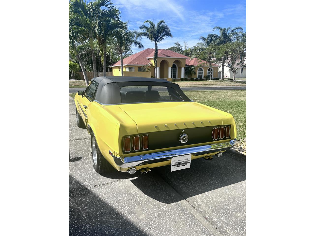 Ford-Mustang-1969-Yellow-Black-4