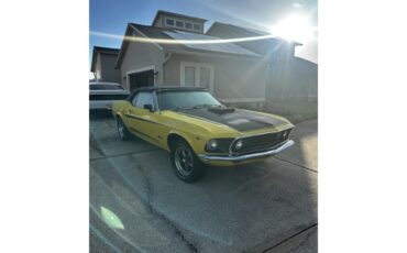 Ford-Mustang-1969-Yellow-Black-9
