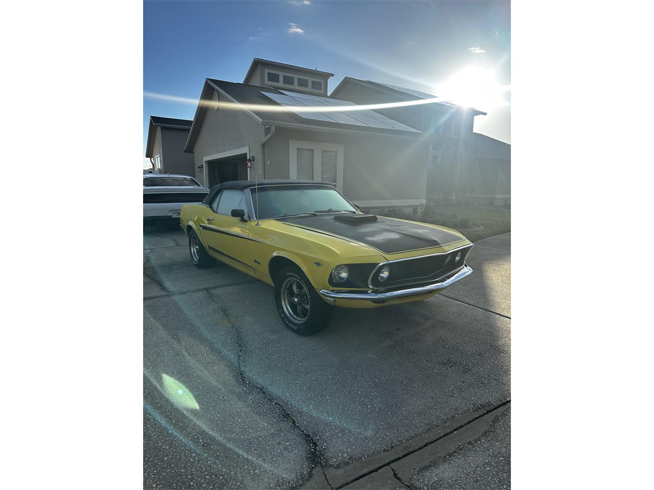 Ford-Mustang-1969-Yellow-Black-9