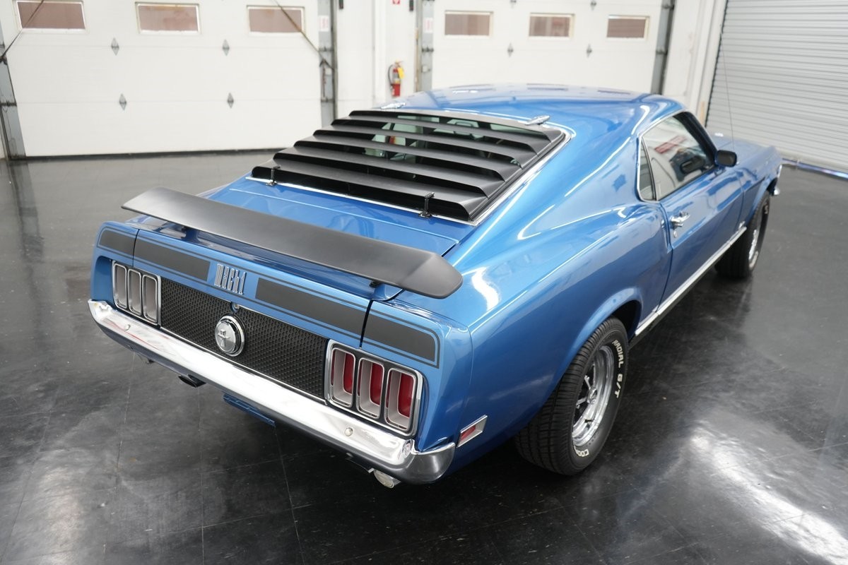 Ford-Mustang-1970-1