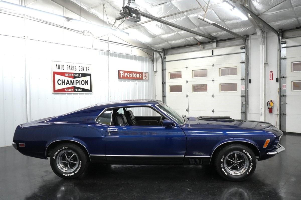 Ford-Mustang-1970-17
