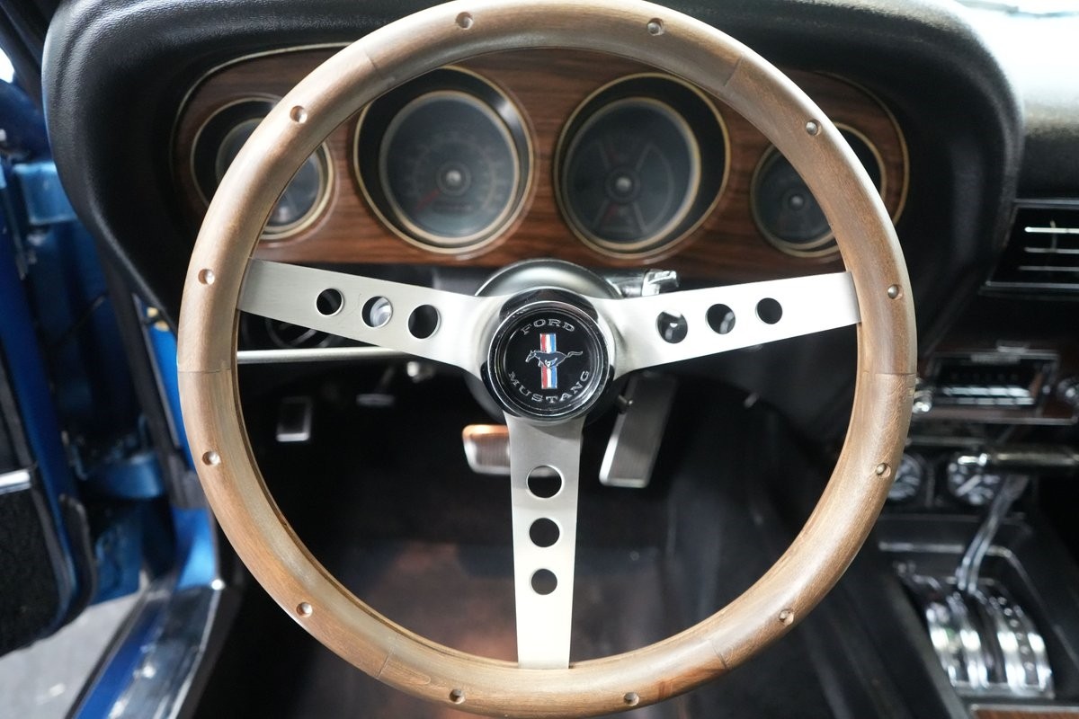 Ford-Mustang-1970-19