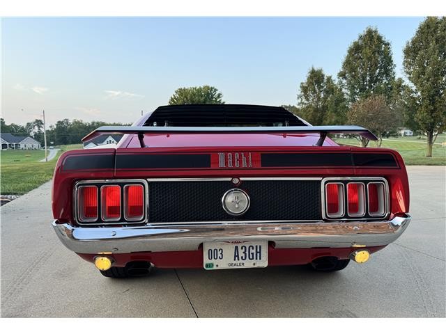 Ford-Mustang-1970-2-Door-Coupe-23