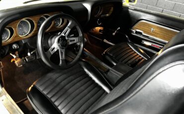 Ford-Mustang-1970-Coupe-1