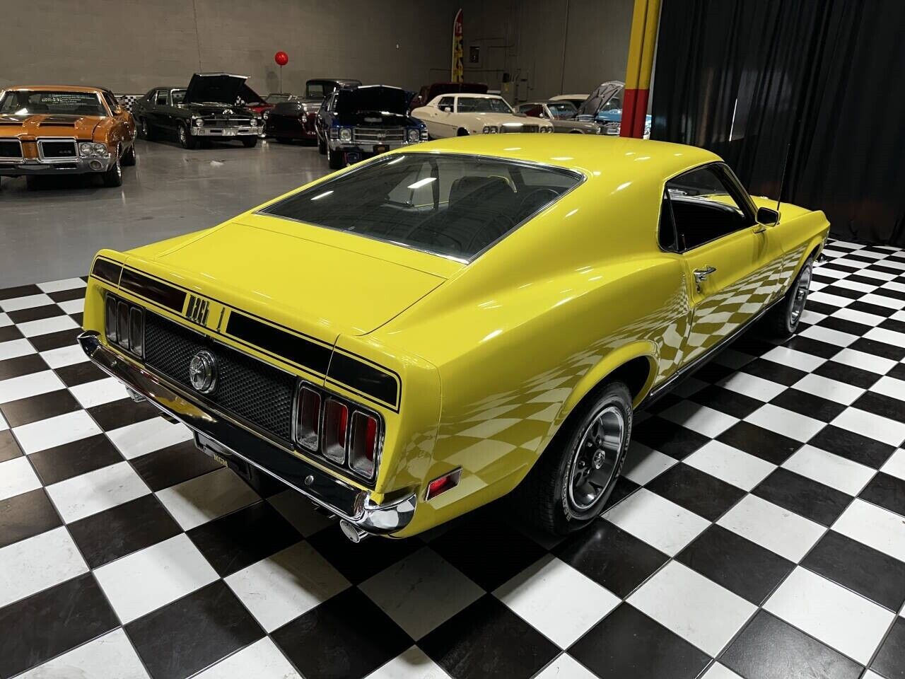 Ford-Mustang-1970-Coupe-15