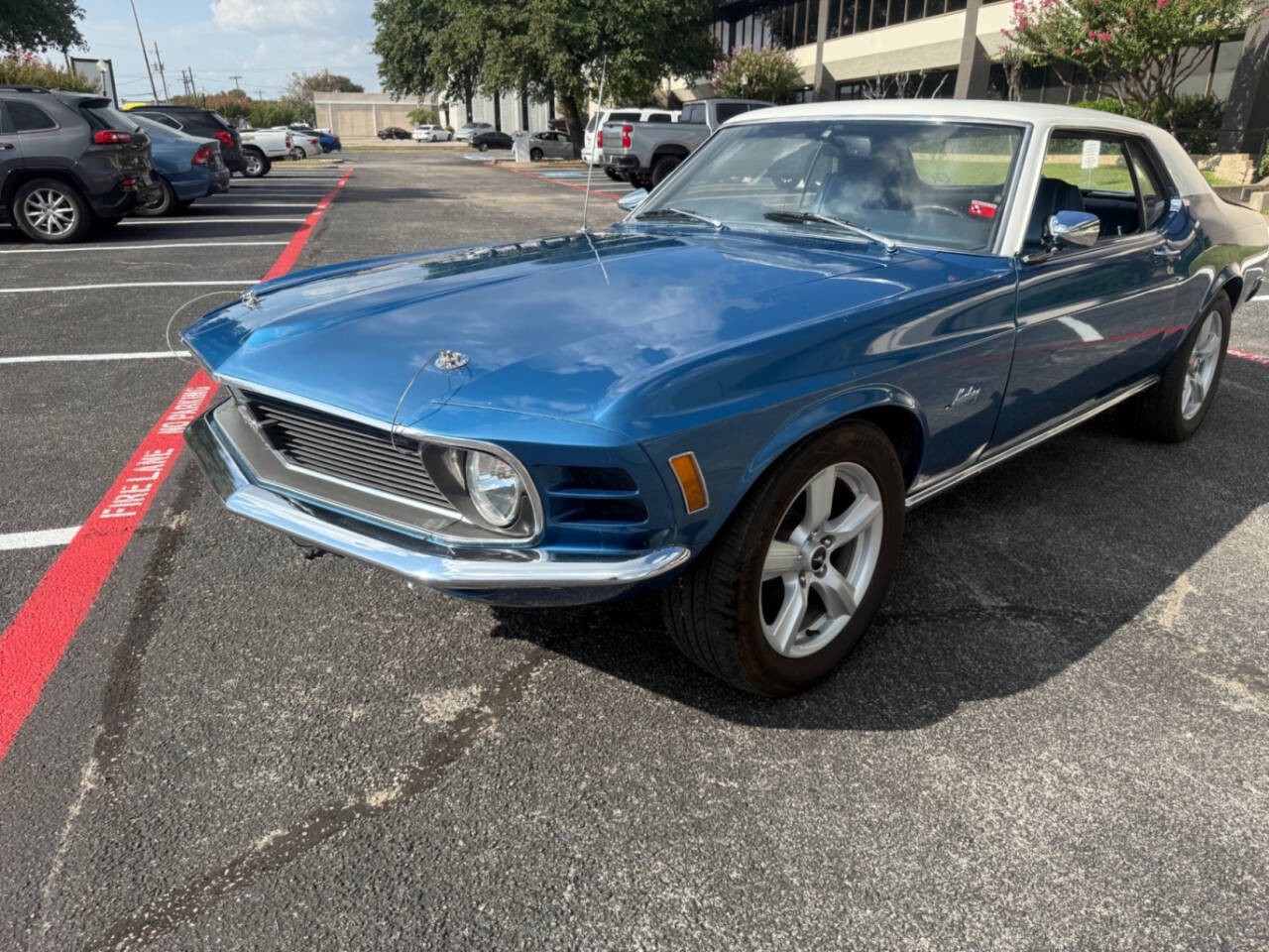 Ford-Mustang-1970-Coupe-2