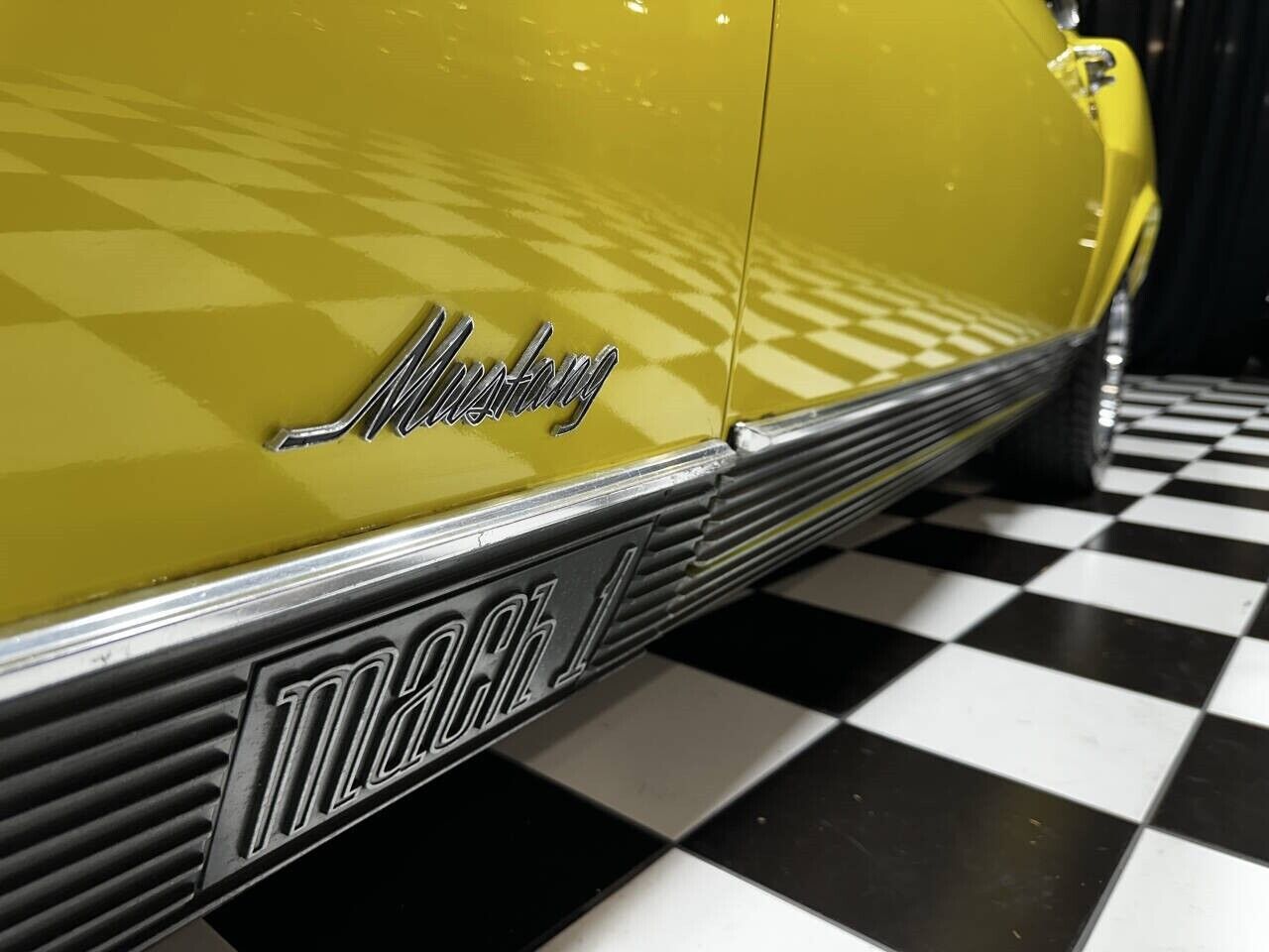 Ford-Mustang-1970-Coupe-22