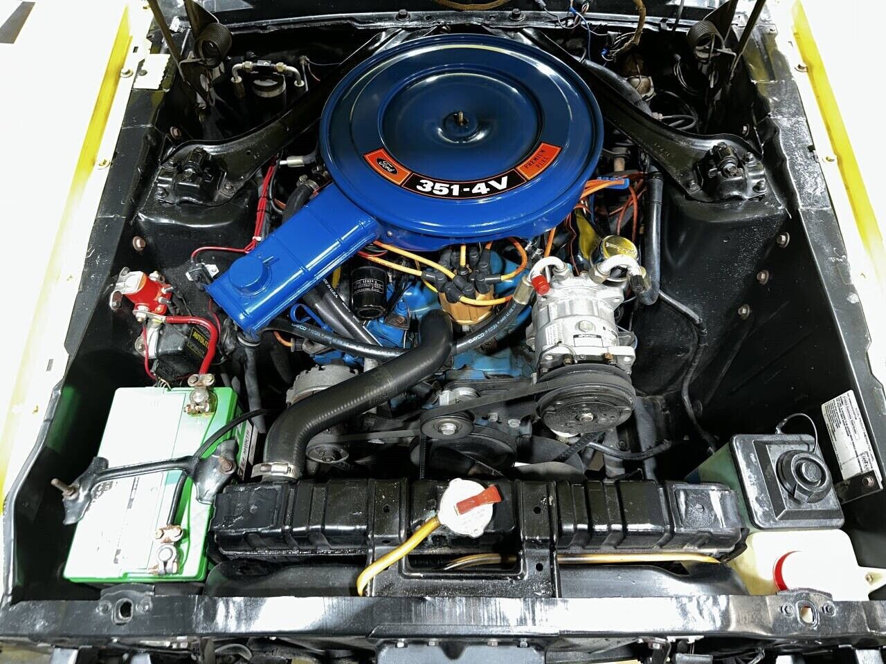Ford-Mustang-1970-Coupe-33