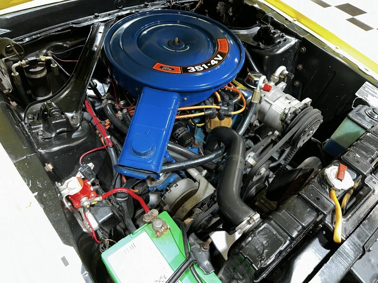 Ford-Mustang-1970-Coupe-34