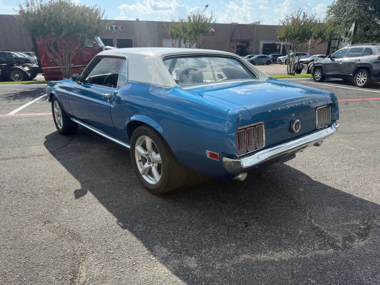 Ford-Mustang-1970-Coupe-4