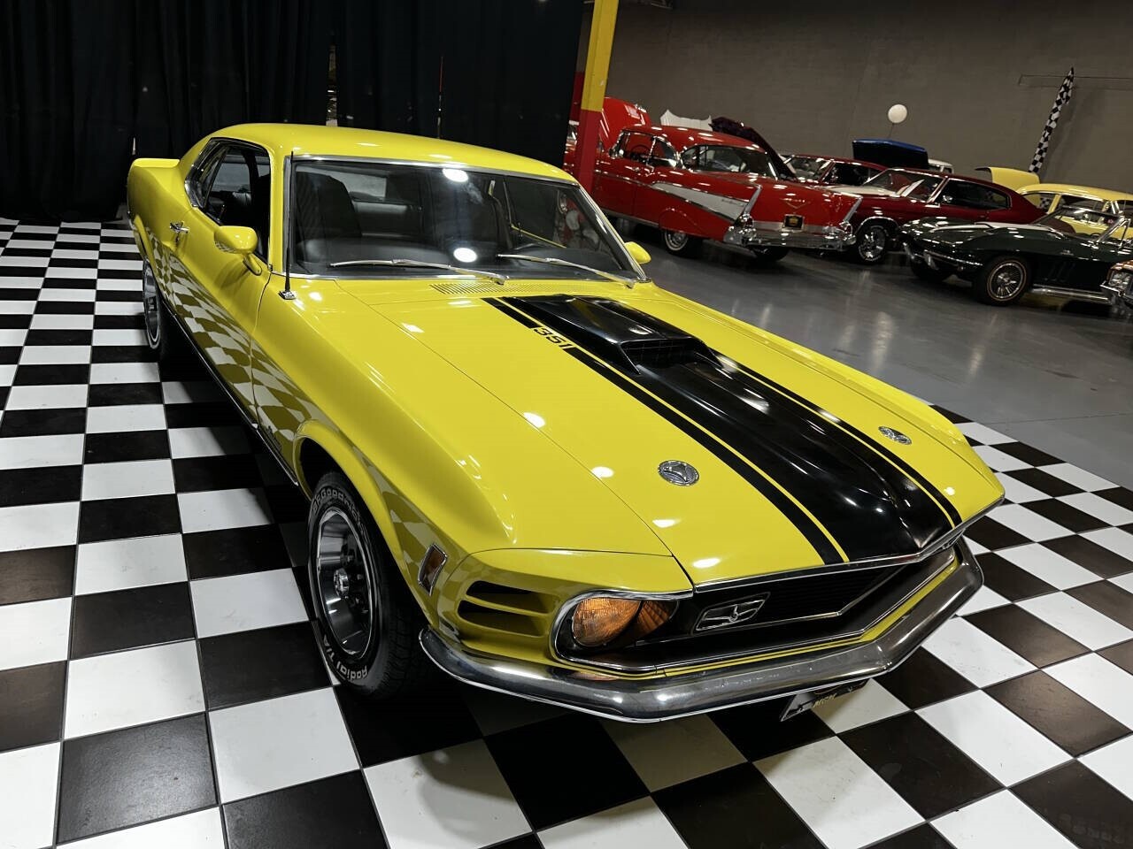 Ford-Mustang-1970-Coupe-6