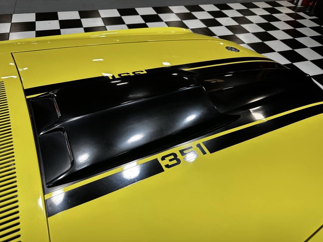 Ford-Mustang-1970-Coupe-7