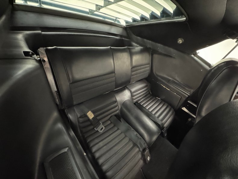 Ford-Mustang-1970-Diamond-Blue-Black-3