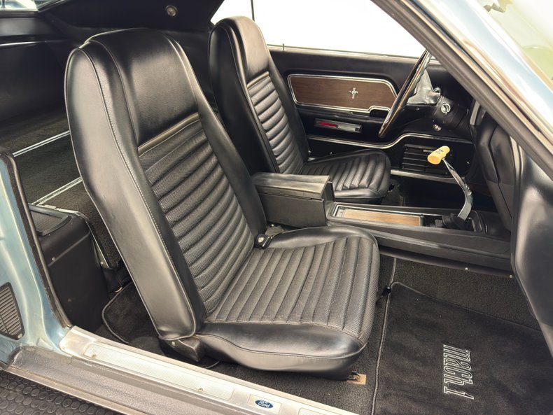 Ford-Mustang-1970-Diamond-Blue-Black-32