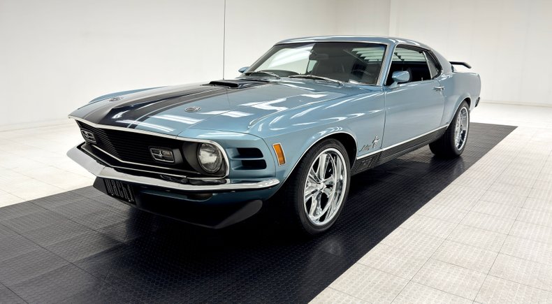Ford-Mustang-1970-Diamond-Blue-Black-4