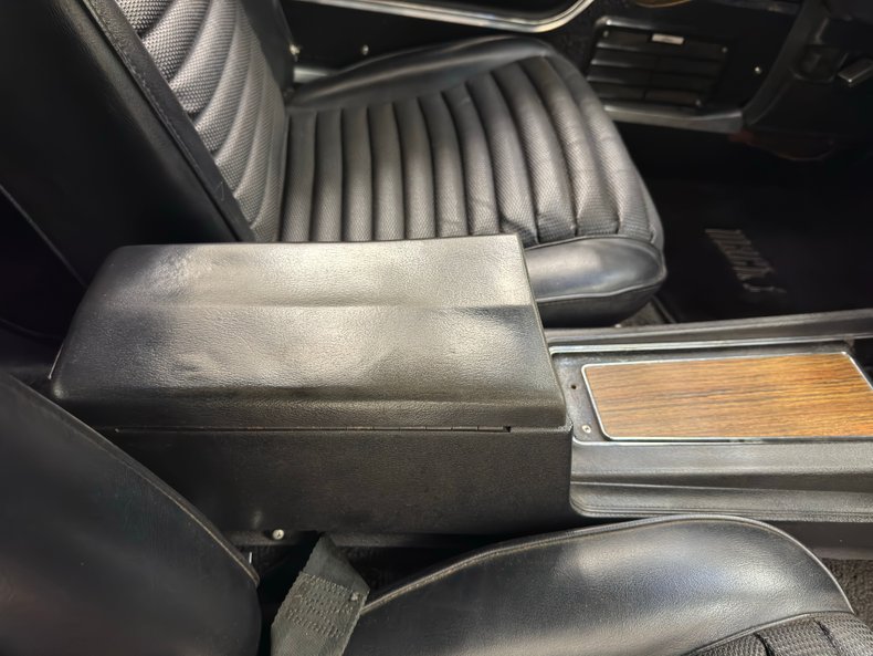 Ford-Mustang-1970-Diamond-Blue-Black-40