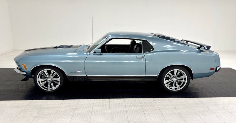 Ford-Mustang-1970-Diamond-Blue-Black-46