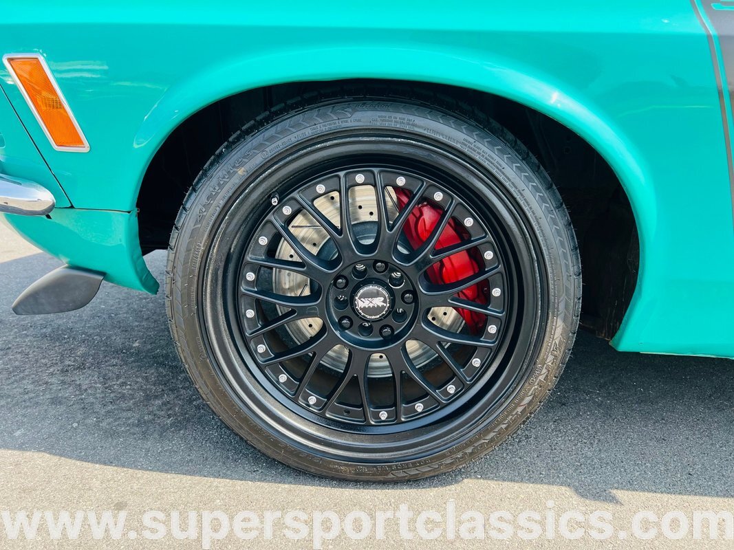 Ford-Mustang-1970-Fastback-29