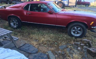 Ford-Mustang-1970-Fastback-3