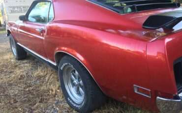 Ford-Mustang-1970-Fastback-9
