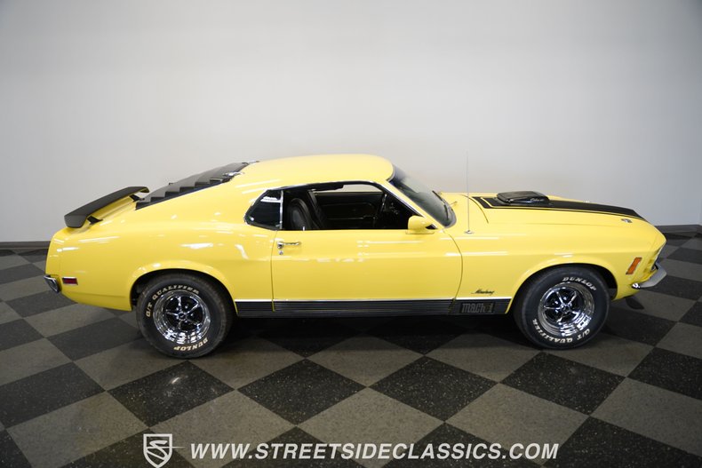 Ford-Mustang-1970-Yellow-Black-15